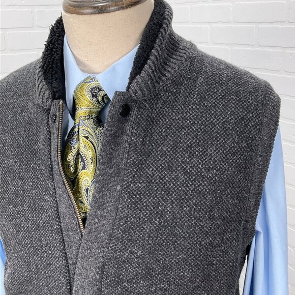 Banana Republic Sweater Vest Mens Large Gray Knit Zip Wool Nylon Sherpa Classic - Picture 2 of 9